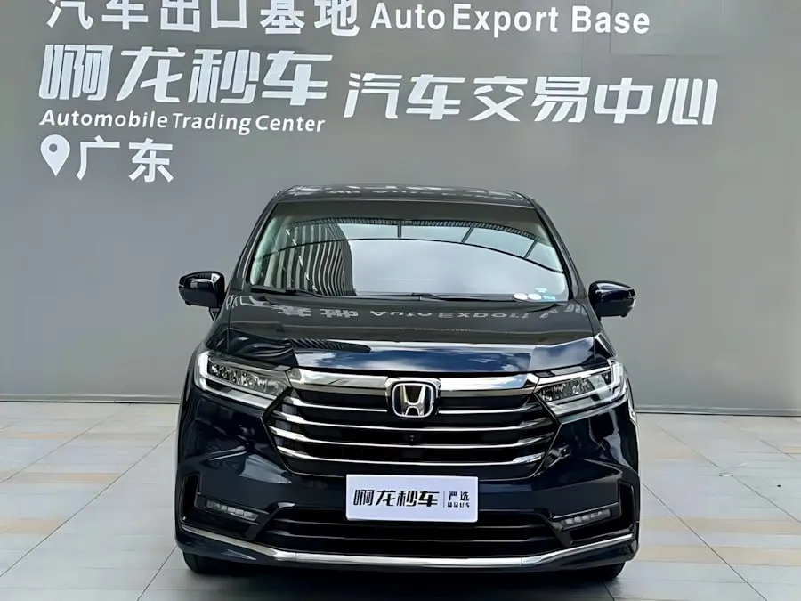 HONDA ODYSSEY 2.0L E HEV ELITE EDITION (МАКСИМАЛЬНАЯ В КНР) 2022