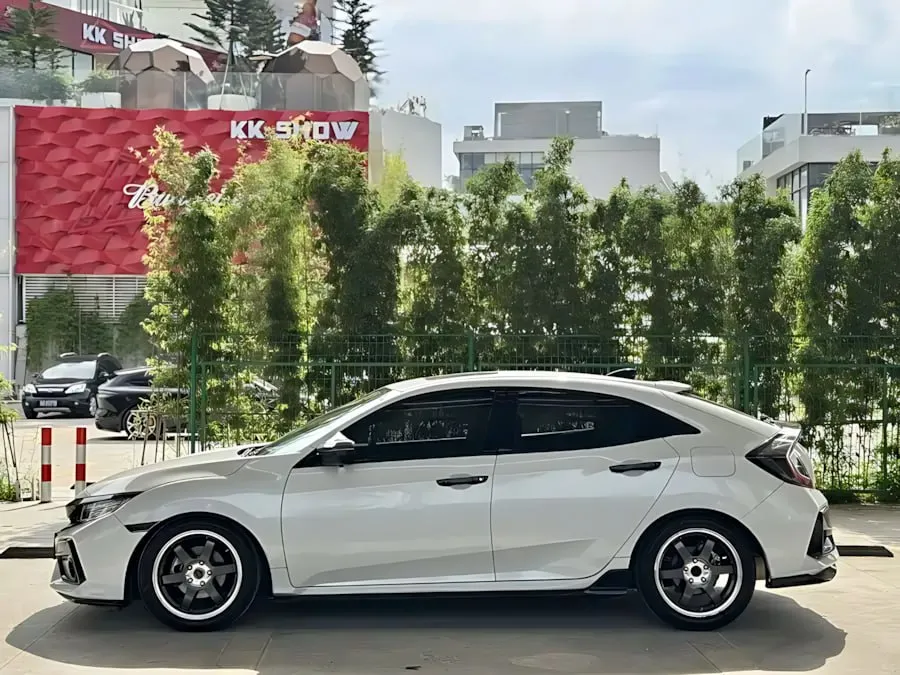HONDA CIVIC 1.5T CVT TRENDY & COOL 2022