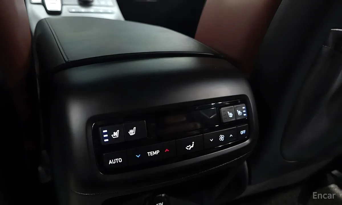 HYUNDAI PALISADE 2.2D AT PRESTIGE (РЕСТАЙЛИНГ С ТОПОВЫМ ПАКЕТОМ COMFORT) 2022