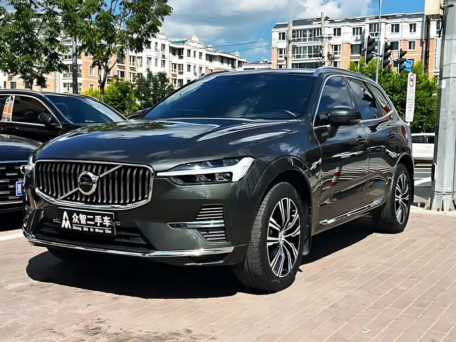 VOLVO XC60 B5 AWD INSCRIPTION LUXURY EDITION (МАКСИМАЛЬНАЯ ДЛЯ ЭТОГО МОТОРА) 2022