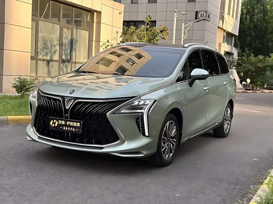 DONGFENG FORTHING YACHT 1.5T DCT WAVE CHASER EDITION (НА МАКСИМАЛЬНОМ ЗАВОДСКОМ ДООСНАЩЕНИИ) 2023
