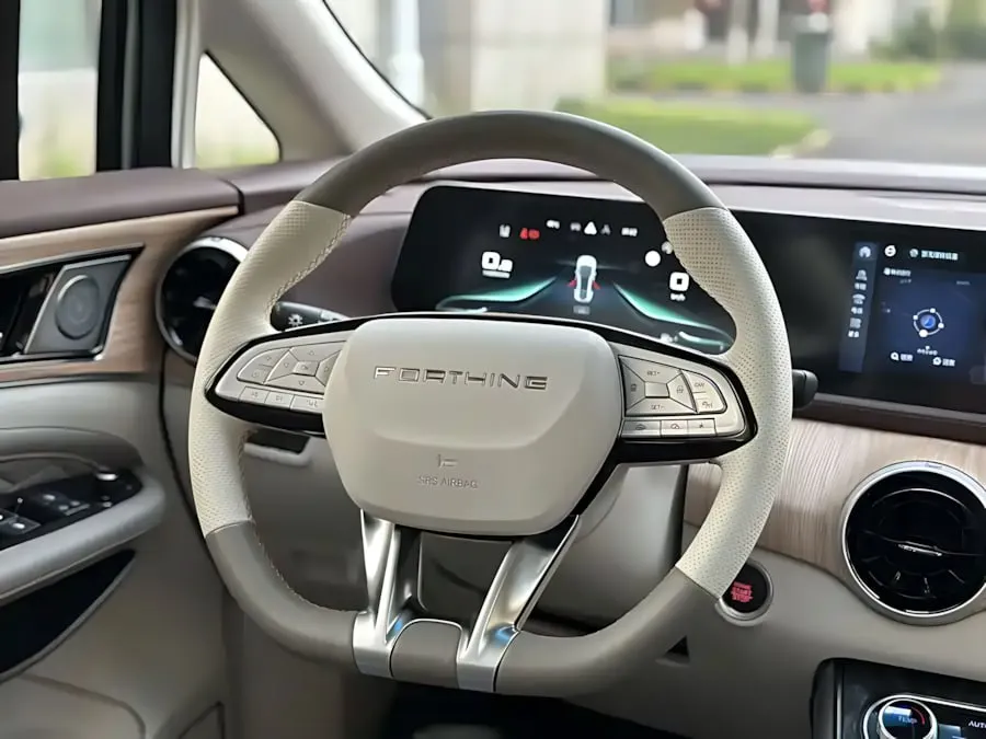 DONGFENG FORTHING YACHT 1.5T DCT WAVE CHASER EDITION (НА МАКСИМАЛЬНОМ ЗАВОДСКОМ ДООСНАЩЕНИИ) 2023