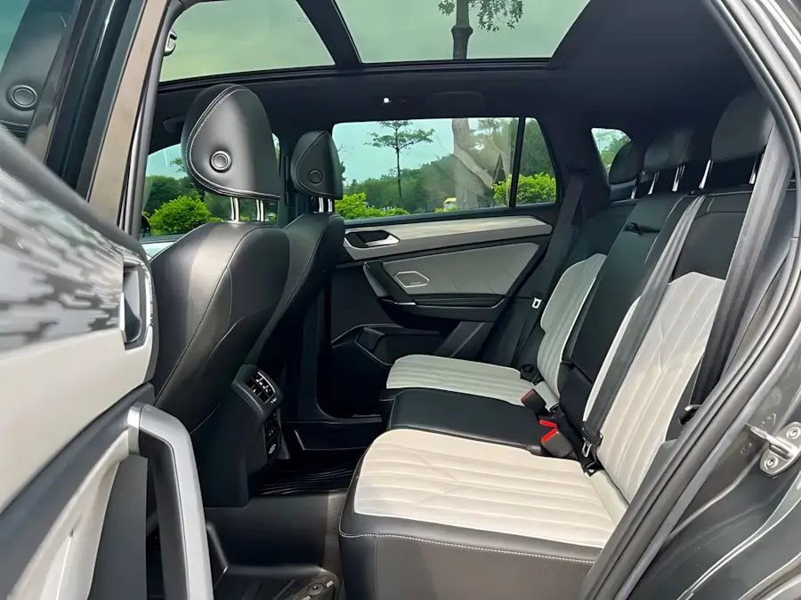 VOLKSWAGEN TAYRON AWD R-LINE PRO SMART EDITION 2023