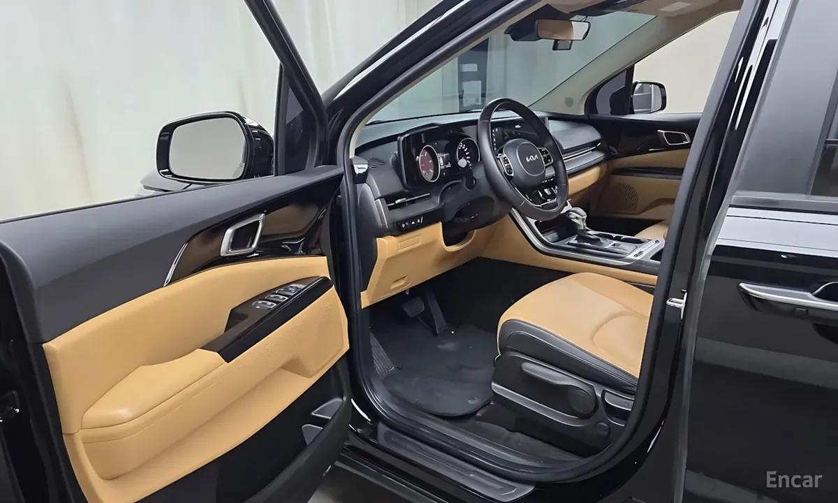 KIA CARNIVAL 2.2D AT 9-SEATER PRESTIGE (С ПАКЕТАМИ POWER DOORS STYLE NAV 12.3) 2022