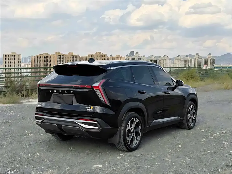 GEELY BOYUE L 1.5TD DCT PREMIUM EDITION (ПЛАТФОРМА CMA) 2023
