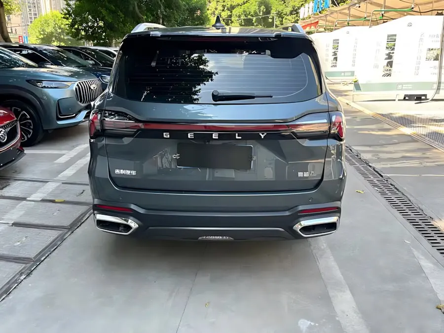 GEELY HAOYUE L 2.0T 7DCT PREMIUM EDITION (7 МЕСТ) 2023