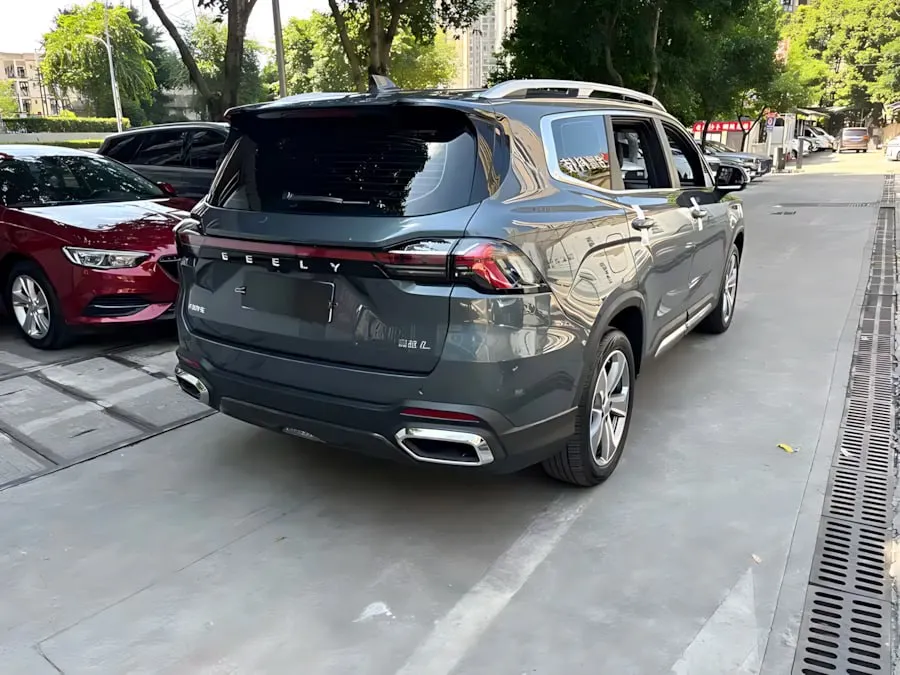 GEELY HAOYUE L 2.0T 7DCT PREMIUM EDITION (7 МЕСТ) 2023