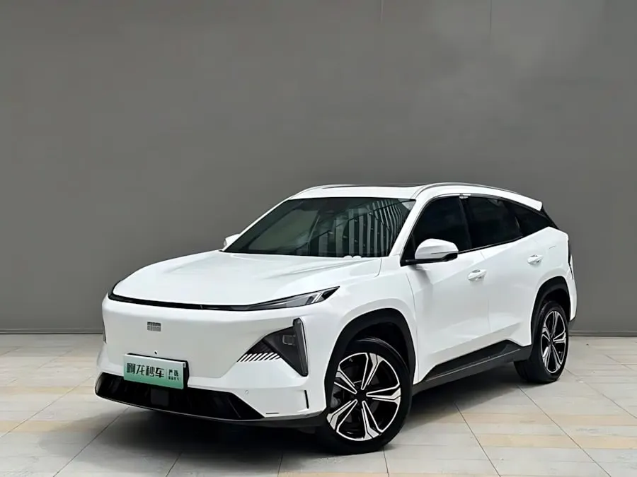 GEELY GALAXY L7 115KM MAX 2024