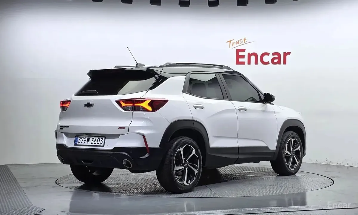 CHEVROLET TRAILBLAZER 1.3T AT 4WD RS С ПАКЕТОМ PREMIUM 2022