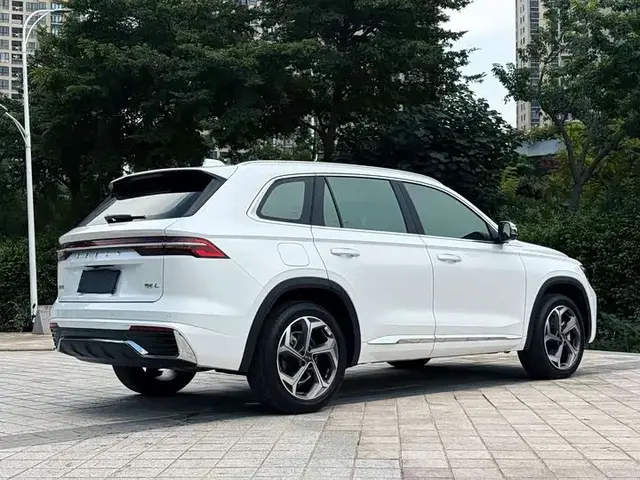 GEELY MONJARO 2022