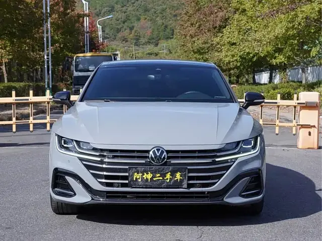 VOLKSWAGEN CC 2023