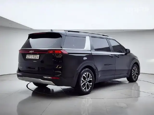 KIA CARNIVAL 2022