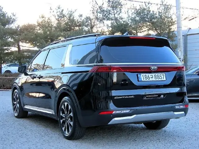 SMART POWER TAILGATE 2021