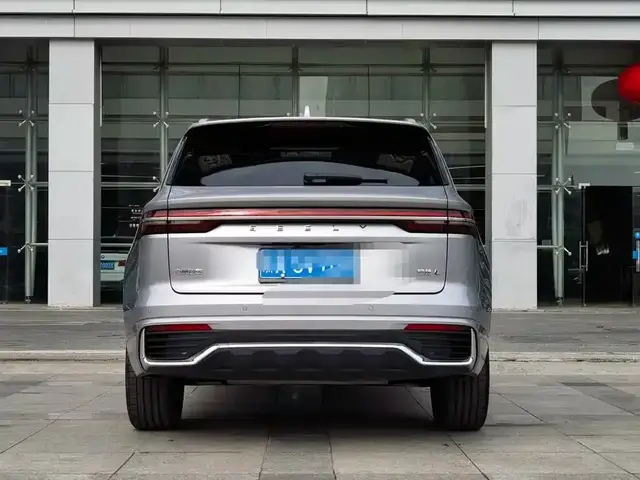 GEELY MONJARO 2022