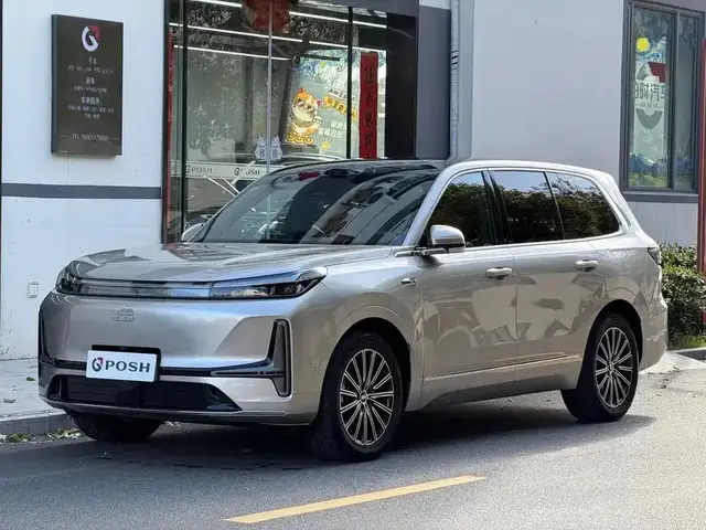 GEELY GALAXY M9 2025