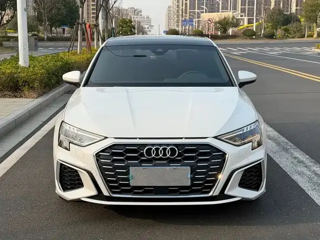 AUDI A3L 2022