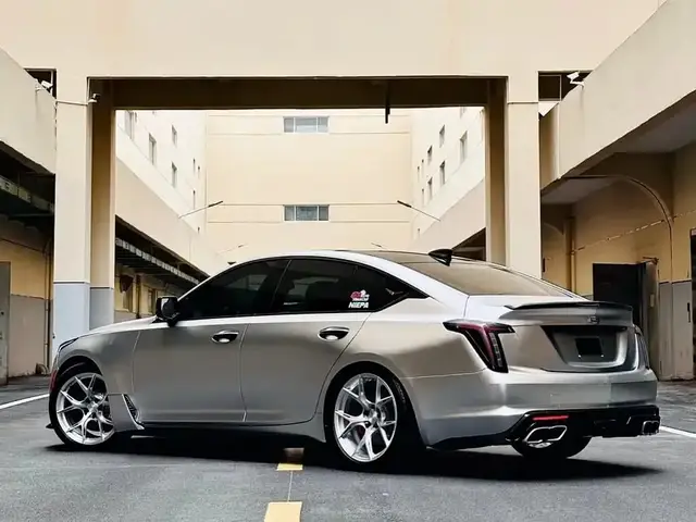 CADILLAC CT5 2022