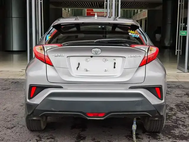 TOYOTA C-HR 2022