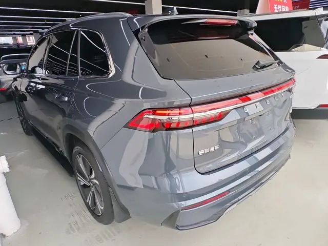 GEELY MONJARO HYBRID 2022