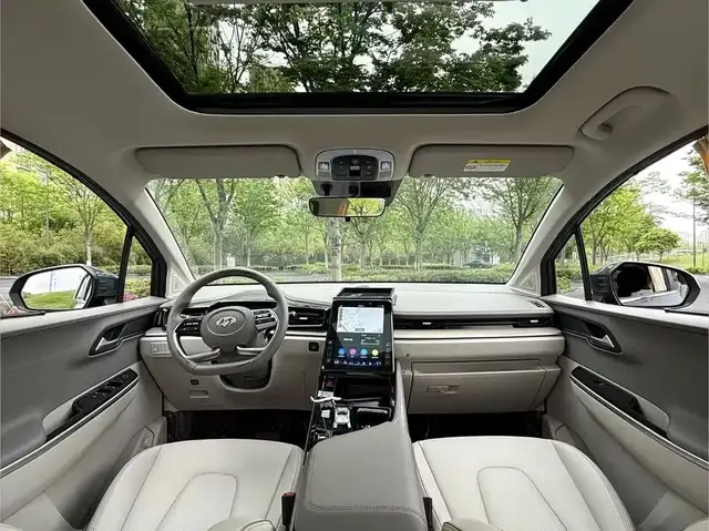 HYUNDAI CUSTO 270TGDI PREMIUM EDITION LUX 2022