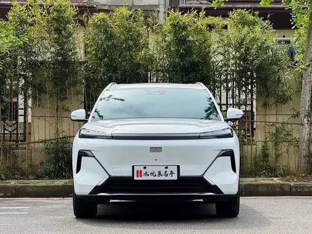 GEELY GALAXY STARSHIP 7 2025