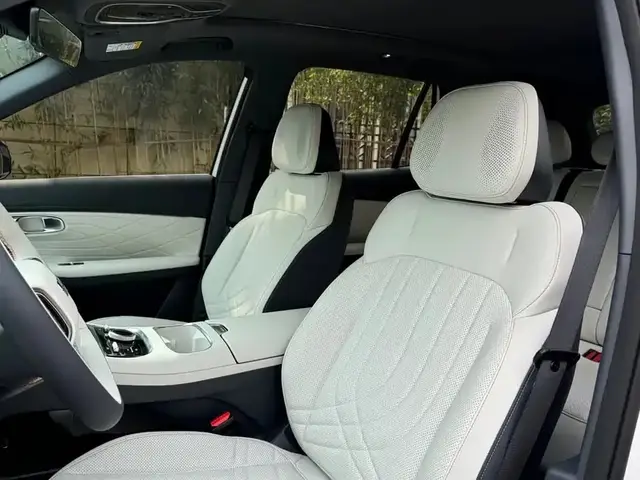 GEELY GALAXY STARSHIP 7 2025