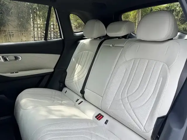 GEELY GALAXY STARSHIP 7 2025