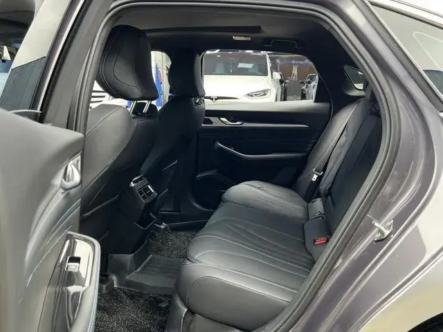 GEELY XINGRUI 1.5T ORIENTAL SHINING KUNLUN EDITION 2025