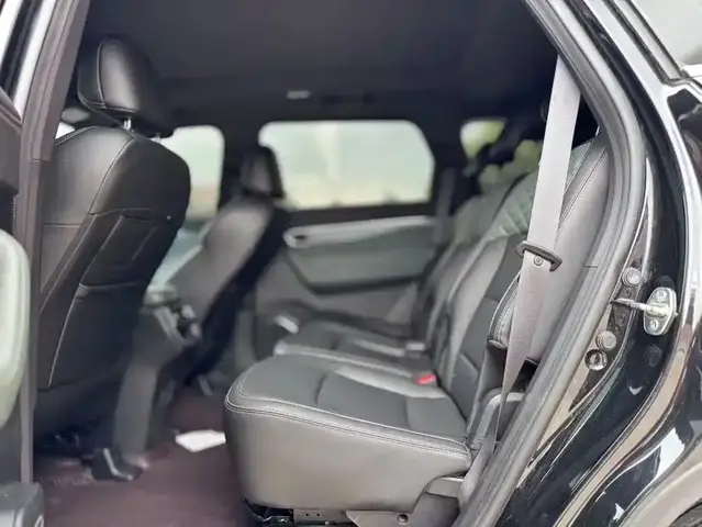GEELY OKAVANGO 2.0T DCT PREMIUM EDITION (7 МЕСТ) 2023