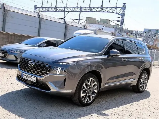 HYUNDAI SANTA FE 2.5T 2WD CALLIGRAPHY (МАКСИМАЛЬНАЯ ) 2023