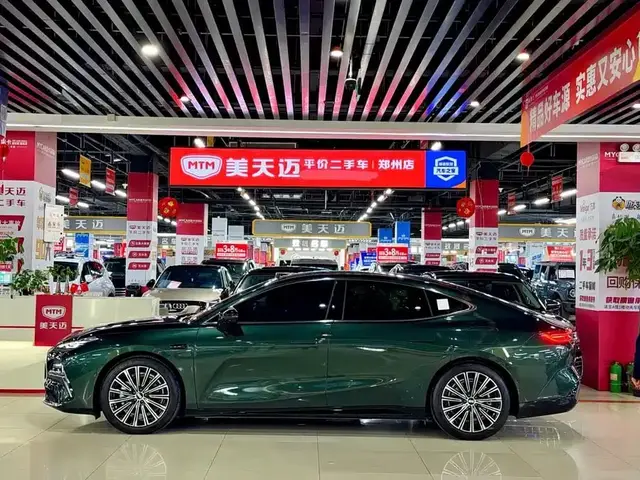 GEELY GALAXY STARSHIP 8 2025