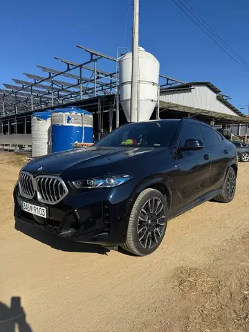 BMW X6 XDRIVE40I M SPORT 2025