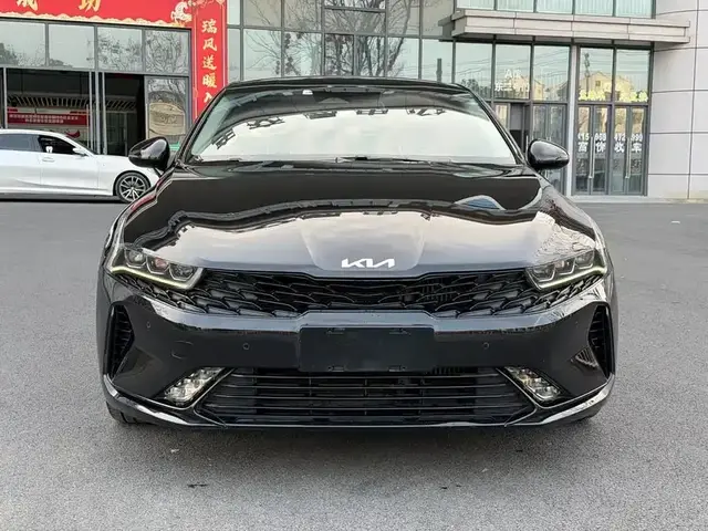 KIA K5 GT-LINE 2022