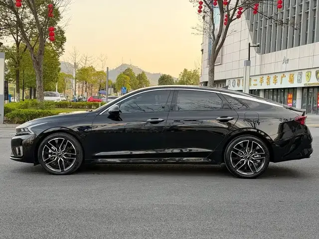 KIA K5 GT-LINE 2022