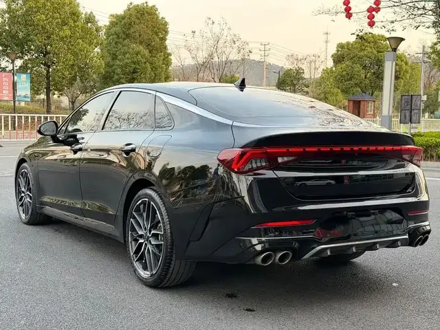 KIA K5 GT-LINE 2022