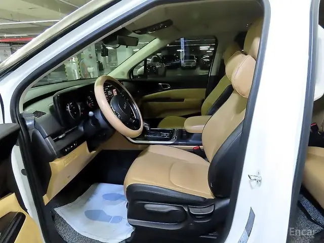 KIA CARNIVAL 2021