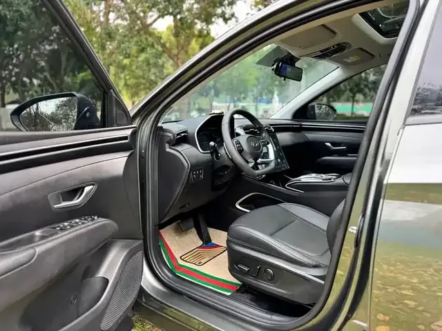 HYUNDAI TUCSON L 2023