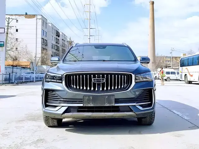 GEELY MONJARO HIGH-POWER AUTOMATIC TWO-WHEEL DRIVE FLAGSHIP EDITION 2023