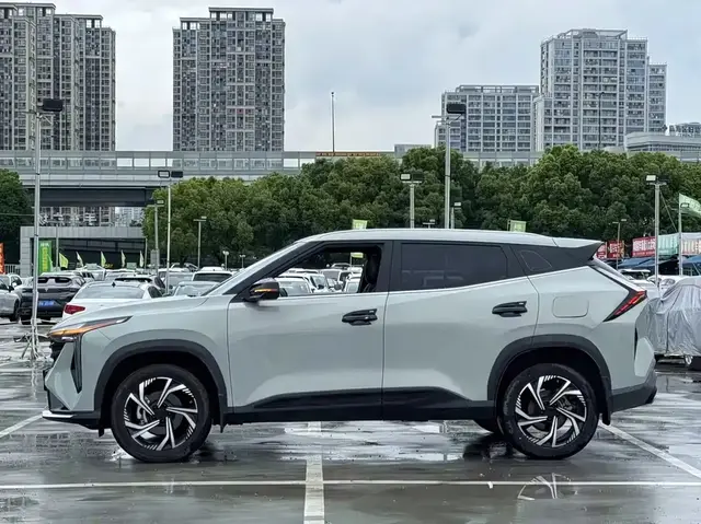 GEELY BOYUE COOL SMART SUPREME EDITION 2023