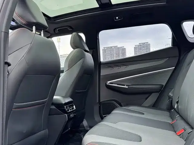 GEELY BOYUE COOL SMART SUPREME EDITION 2023