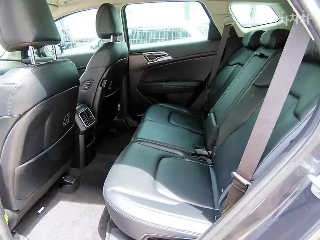 KIA THE ALL SPORTAGE G1.6 T-GDI 2WD NOBLESSE GRAVITY 2022