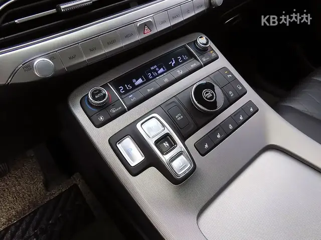 HYUNDAI PALISADE EXCLUSIVE (7-SEATER) 2022