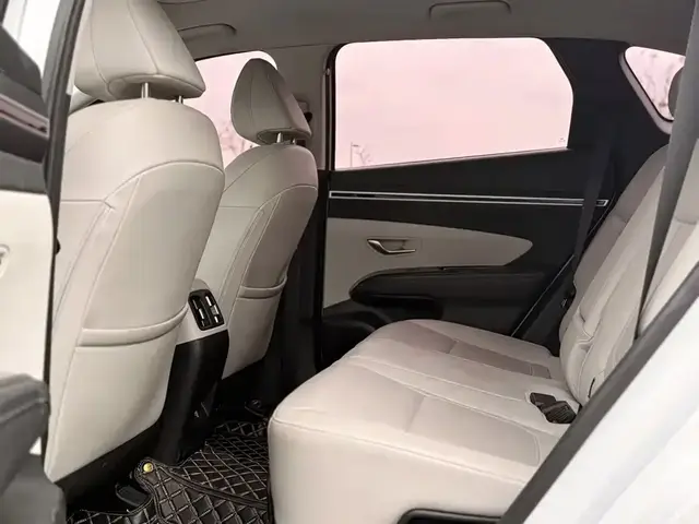 HYUNDAI TUCSON 2.0L HYBRID PREMIUM EDITION 2022
