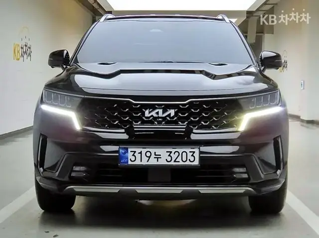 KIA SORENTO 2.5 T-GDI 2WD NOBLESSE 2022