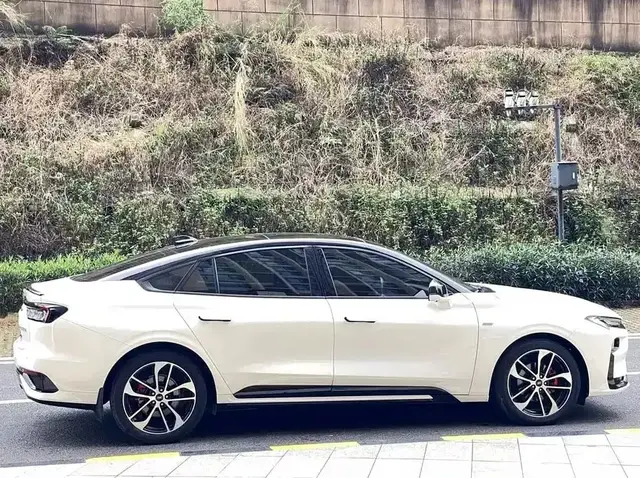 FORD MONDEO ECOBOOST 245 ST-LINE 2022
