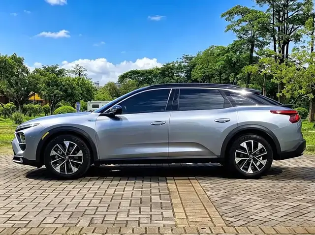 CITROEN C5 X VERSAILLES 1.6T A POWERFUL START TO THE YEAR OF THE TIGER EDITION 2023