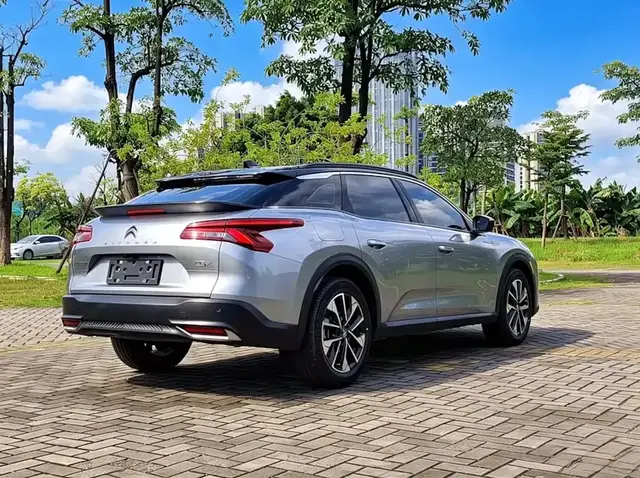 CITROEN C5 X VERSAILLES 1.6T A POWERFUL START TO THE YEAR OF THE TIGER EDITION 2023