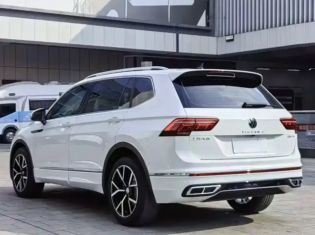 VOLKSWAGEN TIGUAN L 330TSI AUTOMATIC 2WD R-LINE PREMIUM EDITION 2023