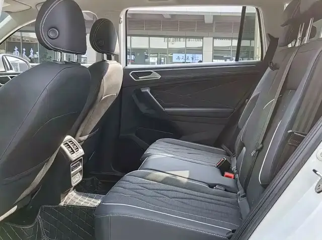 VOLKSWAGEN TIGUAN L 330TSI AUTOMATIC 2WD R-LINE PREMIUM EDITION 2023