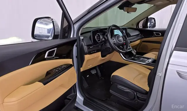 KIA CARNIVAL 2.2 VGT 11-SEATER PRESTIGE 2022